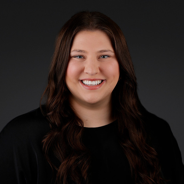 Remiker Photography | Headshots